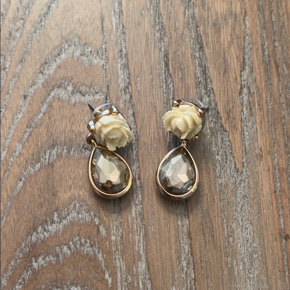 Women’s earrings 3/$10